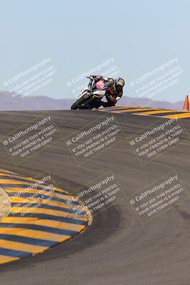 media/Dec-18-2022-SoCal Trackdays (Sun) [[8099a50955]]/Turns 9 and 10 Set 2 (1055am)/